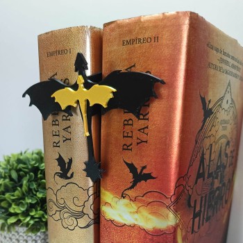 Entre libro Alas de Sangre