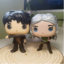 Funkos Paedyn Gray y Kai Azer