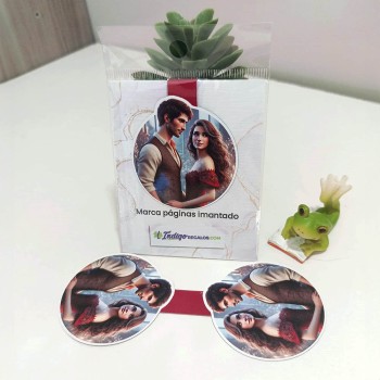 Marcapaginas Scarlett y Julian